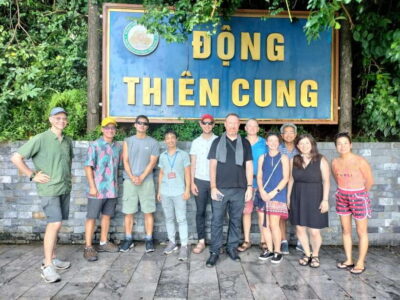 From Hanoi: Private Ha Long Bay Full-day Trip - Halong Tourist Wharf and the 4-hour cruise on Route 1