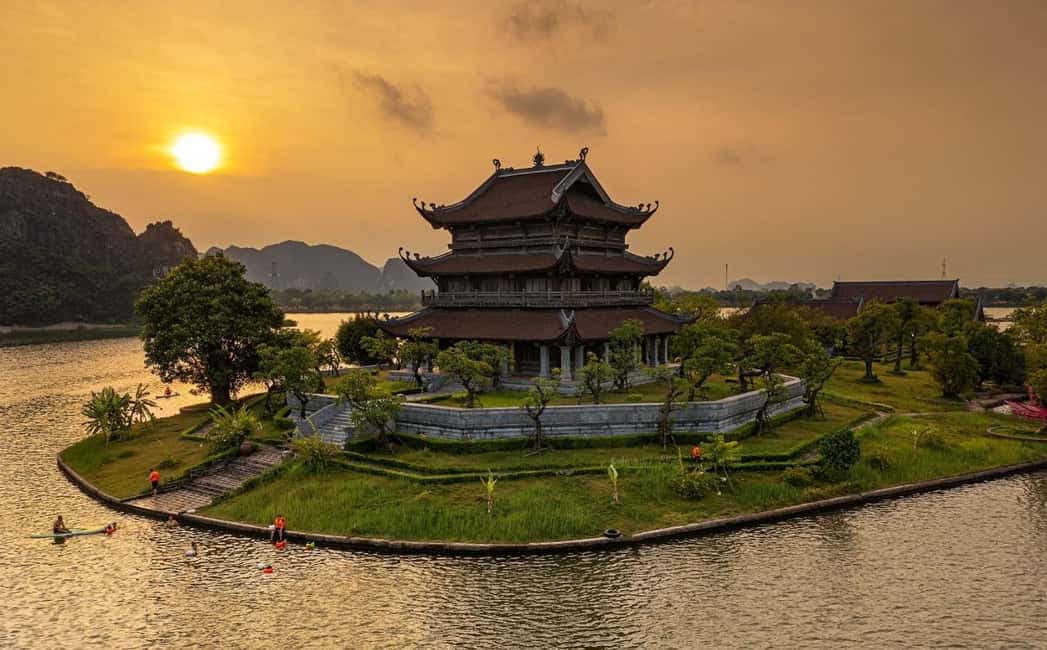 From Hanoi: Trang An Eco-tourism -Bai Dinh pagoda & Mua Cave - Key highlights you’ll feel right away