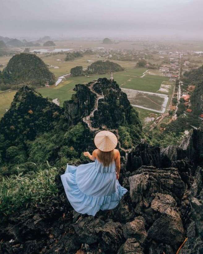 From Hanoi: Trang An Eco-tourism -Bai Dinh pagoda & Mua Cave - Should you book this day trip?