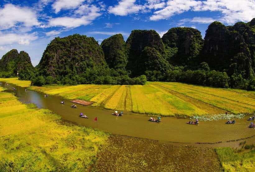 From Hanoi: Trang An Eco-tourism -Bai Dinh pagoda & Mua Cave - A smooth one-day route out of Hanoi