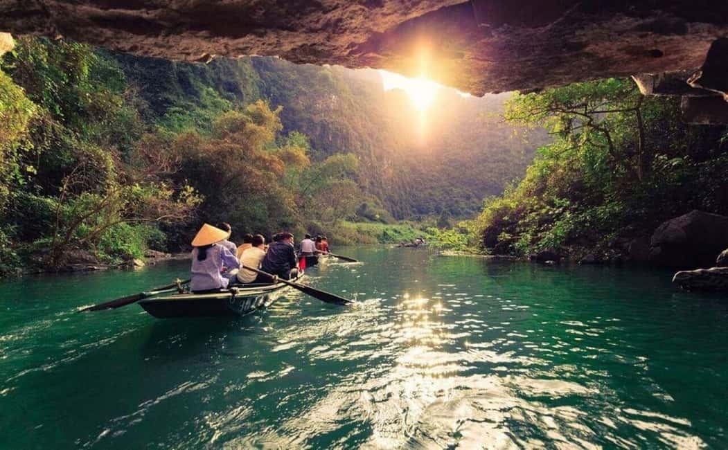 From Hanoi: Trang An eco-tourism - Hoa Lu ancient & Mua Cave - Getting from Hanoi to Ninh Binh without turning it into a travel day