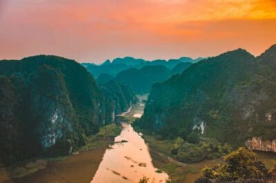 From Hanoi: Trang An eco-tourism - Hoa Lu ancient & Mua Cave - Hoa Lu: stepping into Vietnam’s ancient capital at Dinh King and Le King Temples