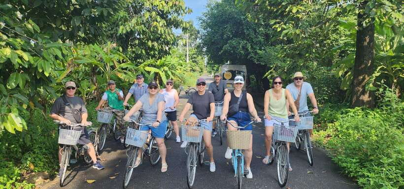 From HCM: Mekong Delta Can Tho Floating Market 2-Day Tour - Trúc Lâm Phương Nam and the Peace of a Temple Break