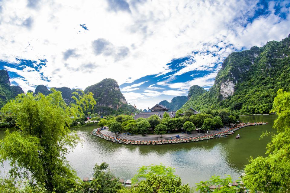 Full Day Trang An, Bich Dong Pagoda, Biking & Family Visit - The Morning Start: Pickup Timing and How to Avoid Stress