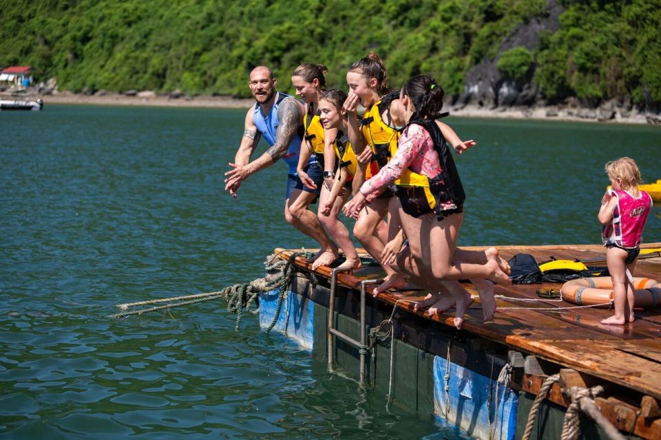 Ha Long & Lan Ha Bays: 2-Day Cruise with Meals & Kayaking - Lunch on the move: Ha Long to Lan Ha without stopping your day
