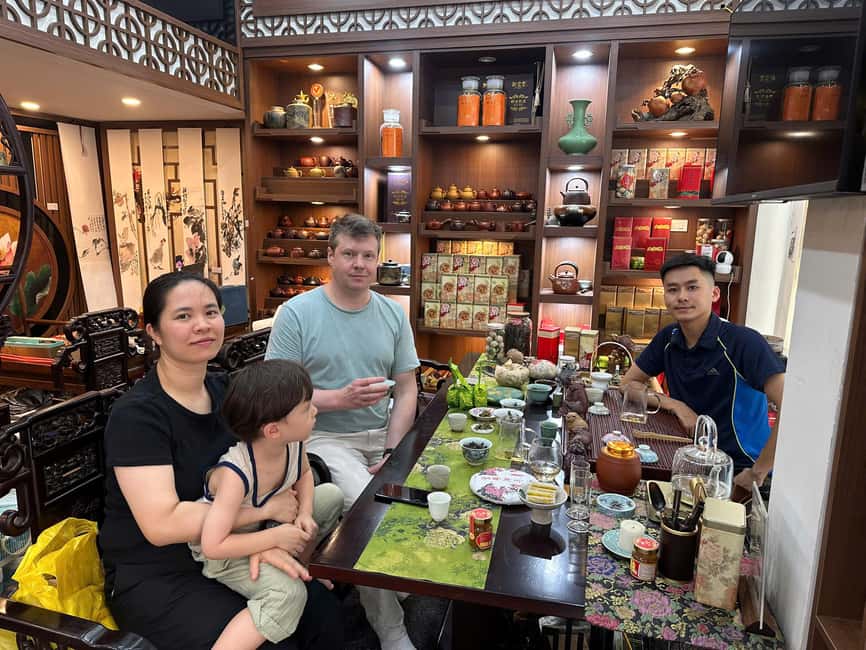 Vietnam Tea Tasting - Giang Egg Coffee & Train Street Visit - Tea House Lessons: Green, Red, and a 200-Year Tea Tree Story